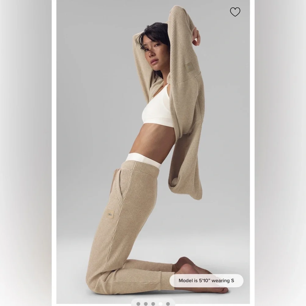 ALO Yoga Women's Ribbed Track Joggers in Beige
